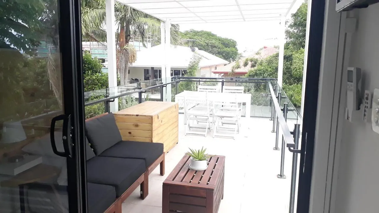 Estúdio Apartamento de 28m2, com 1 casa de banho, na área Wynnum Brisbane
